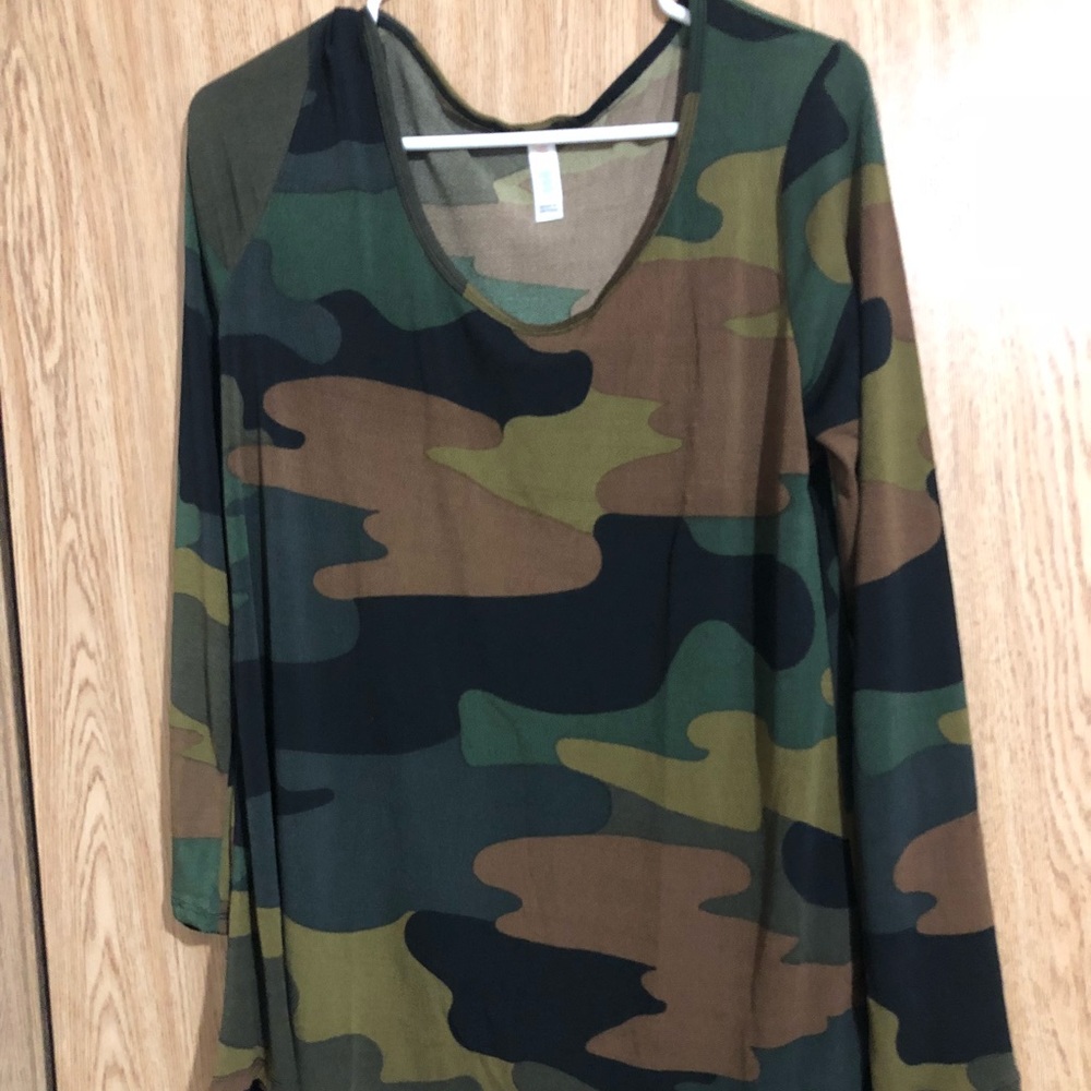 Lularoe camo lynnae